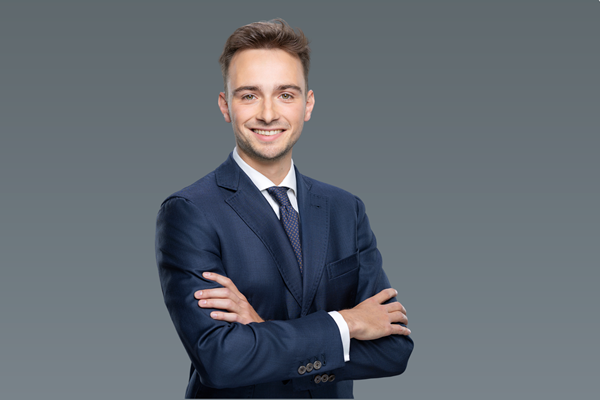 Louis Schiltz - Team